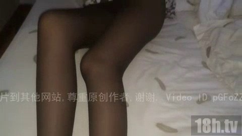 黑丝骚B自慰,美白肌肤 求哥哥