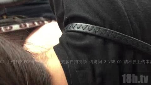 闹市区车内舔jb