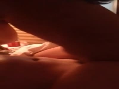 騎上身來自己動