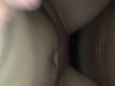 一邊看好聲音,一邊和老婆做,一直叫疼
