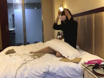 酒店有露臉調教騷貨研究生學姐 加群