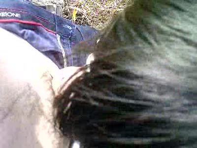 野外山頂妹子吃雞巴