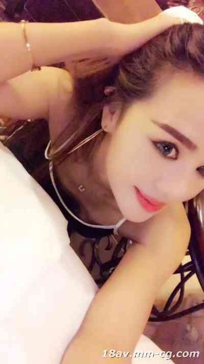 街头搭讪魔鬼身材性感美胸小野猫(下集)情趣黑丝丁字裤大长腿,骚起来吓死你,干的腿都夹不紧了【24:3】