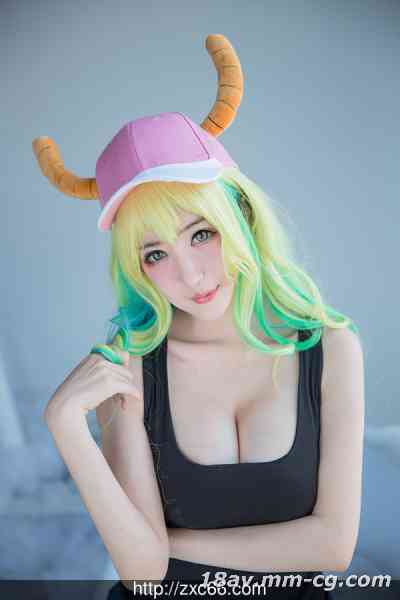 cos界女神 runa酱 Coser 微博爆料和土豪5000RMB一夜啪啪视频【15:50】
