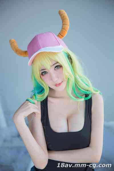 -cos界女神 runa酱 Coser 微博爆料和土豪5000RMB一夜啪啪视频【15:50】