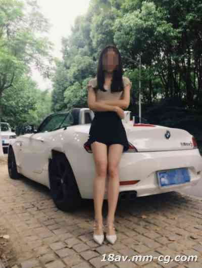 大J哥高端约炮暗拍170cm九头身白富美宝马女沙发上激情【37:59】