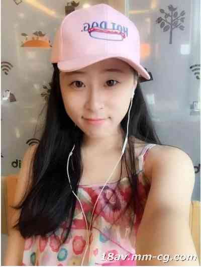 最新百度云流出从小学舞蹈的美女罗肖和男友的激情自拍 超高颜值被操的各种诱人呻吟【2:52】