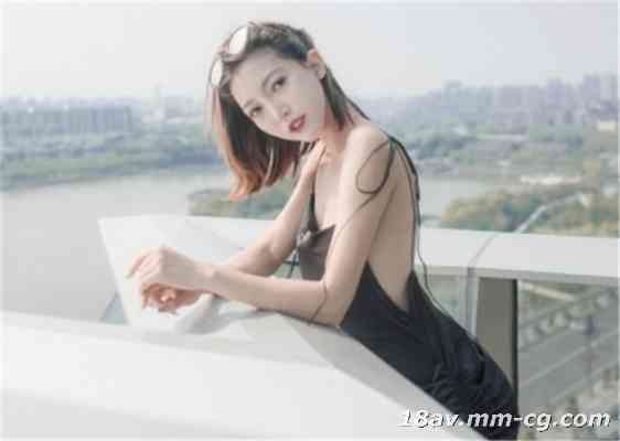 网络流传嗲囡囡嫩模娇媚美女冯木木大尺度魅惑私拍视频流出 翘美臀待茎佳阴 极致身材【2:50】